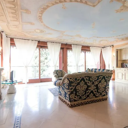 Villa Comolake Fairytale-luxury With Swimming Pool *