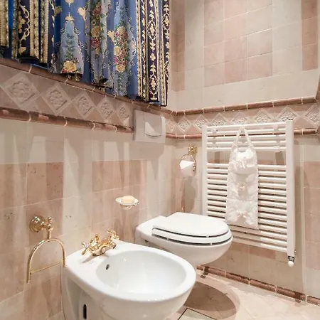 Comolake Fairytale-luxury With Swimming Pool *