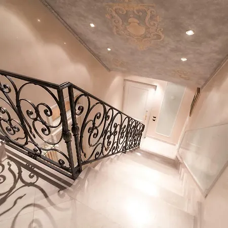 Comolake Fairytale-luxury With Swimming Pool