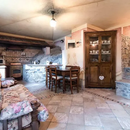 Comolake Fairytale-luxury With Swimming Pool *