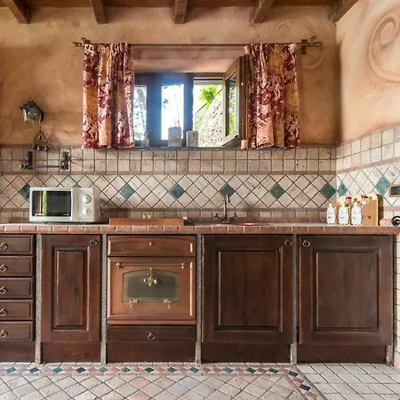 Villa Comolake Fairytale-luxury With Swimming Pool