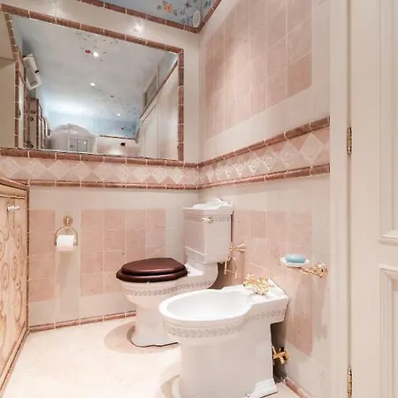 Villa Comolake Fairytale-luxury With Swimming Pool Como